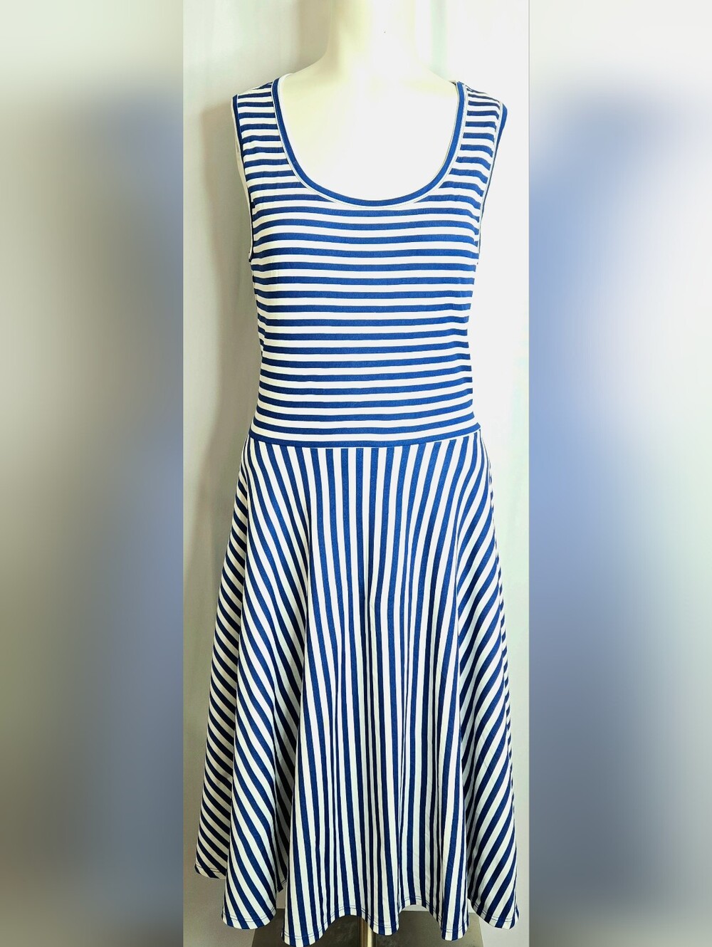 LuLaRoe Blue & White Nautical Stripe Fit & Flare Pocket Dress‎ Coastal M NWOT